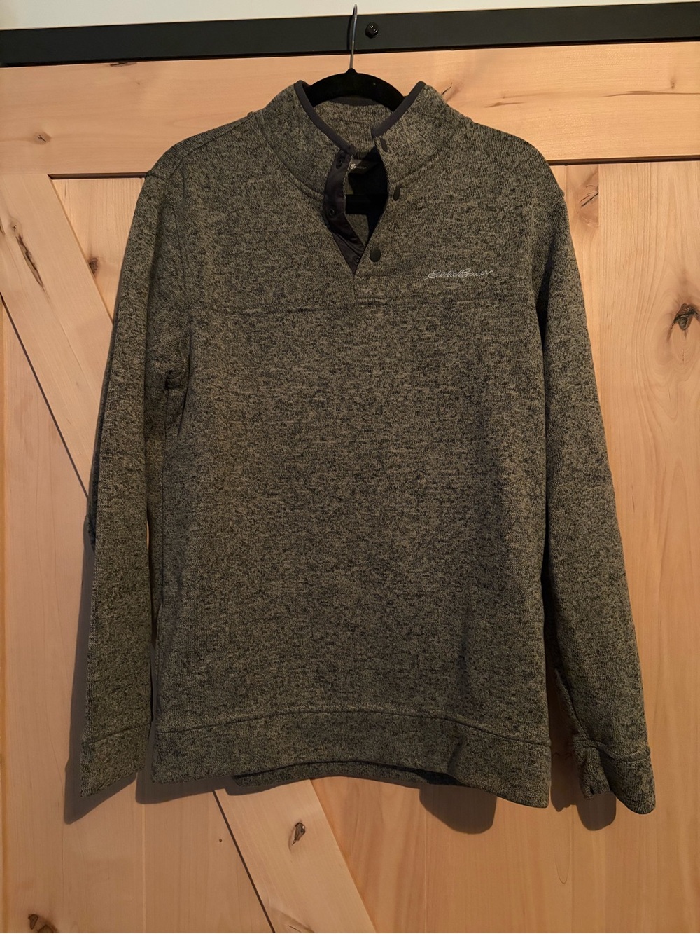 Eddie Bauer Men's Heathered Grey Henley  Sweater